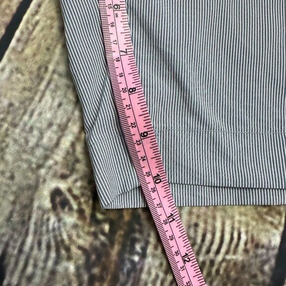 PGA Tour Shorts Men's Sz.38 Blue/white Golf Pinstripe Peacoat‎ 100% Polyester - Picture 9 of 10